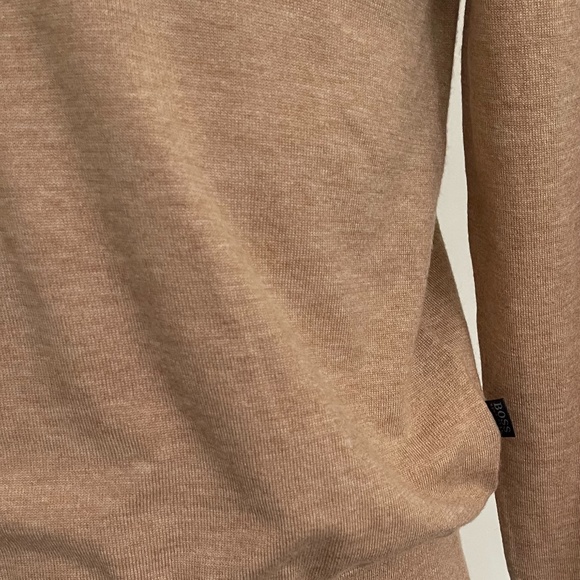 New Hugo Boss Sweater V neck Beige Camel Wool Sweater Pullover - Picture 5 of 7